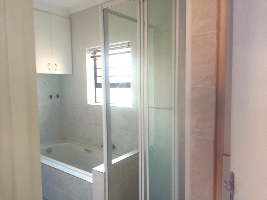 1 Bedroom Property for Sale in Guldenland Western Cape